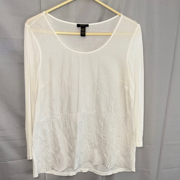 Cupio Tops - Cupio White Long-Sleeve Eyelet Embroidered Top